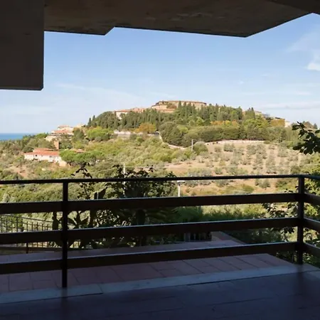 Toscana Mare/collina Castagnaeto Carducci