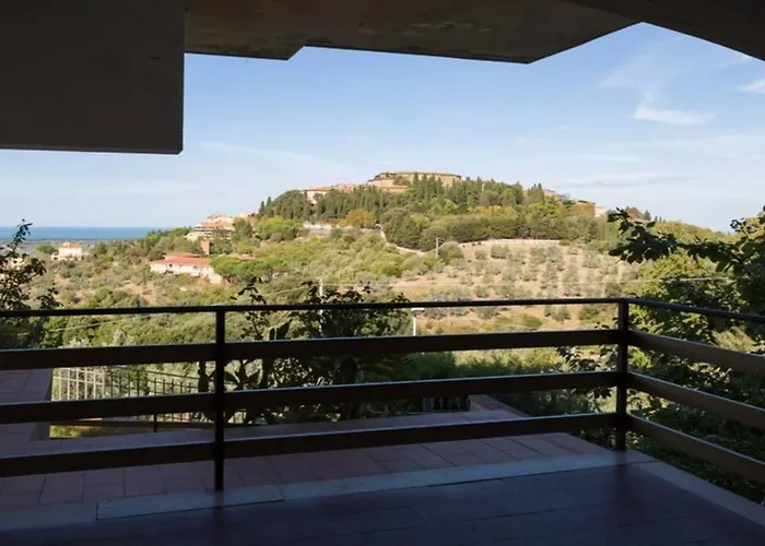 Toscana Mare/collina Castagnaeto Carducci