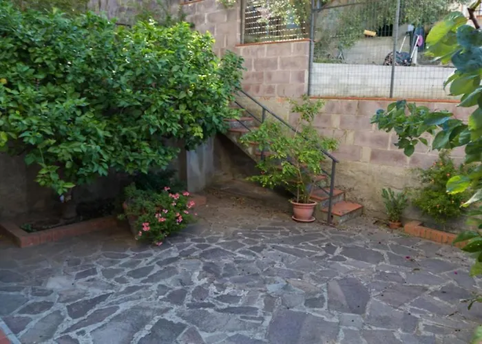 Toscana Mare/collina Castagnaeto Carducci *